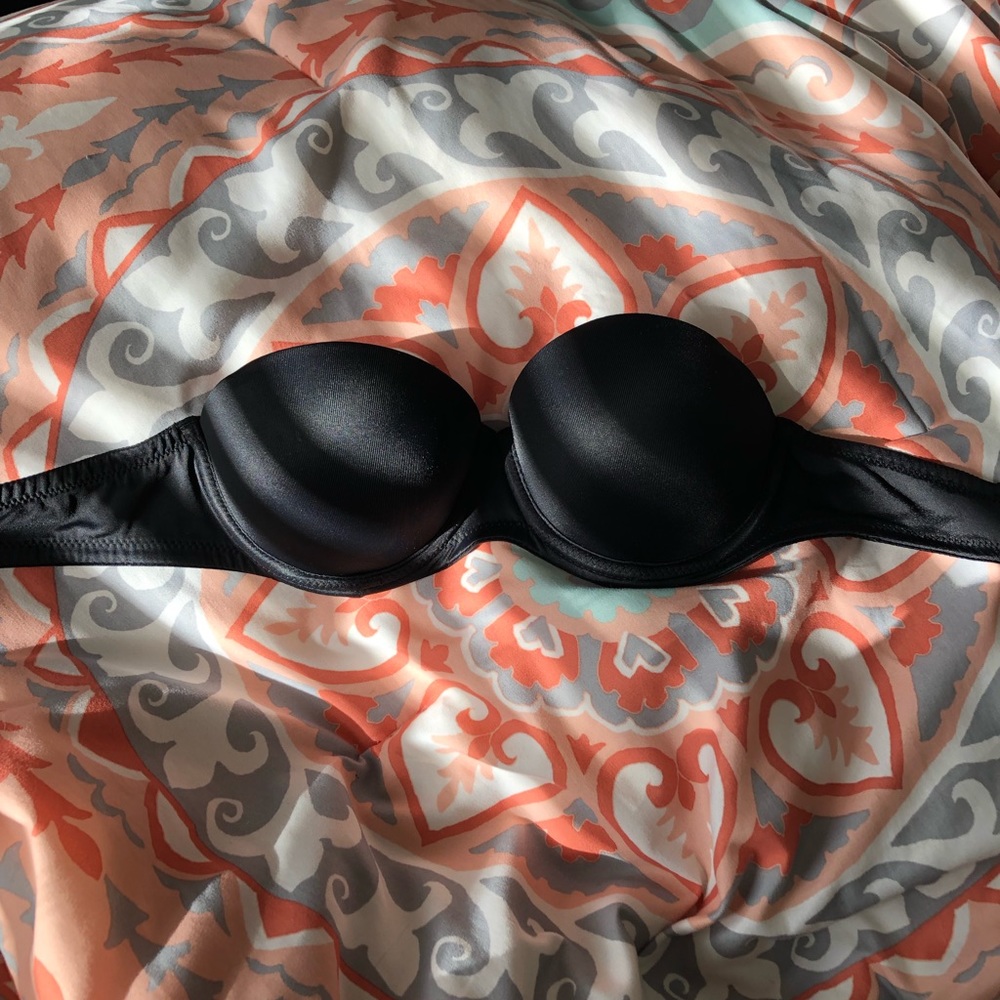 Strapless push up bra